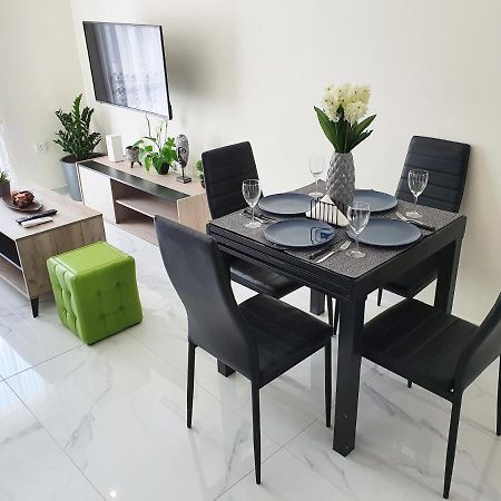 2 Bedroom Cozy Apartment Near Tourist Area, 200M From Sea Paphos Kültér fotó
